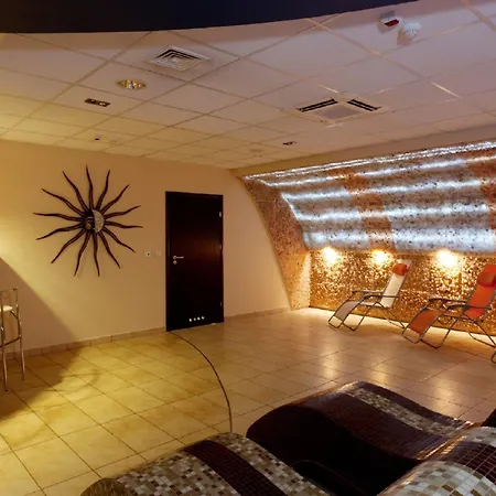 Ξενοδοχείο Swing 4*