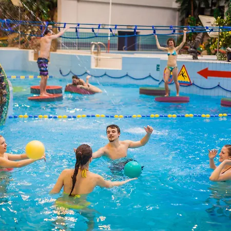 Swing Ξενοδοχείο 4*