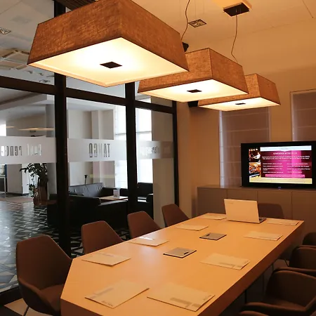 Swing Ξενοδοχείο